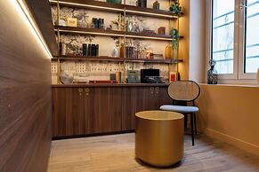 Hotel Kyriad Paris 10 Canal Saint Martin