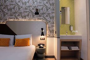 Hotel Kyriad Paris 10 Canal Saint Martin