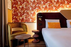 Hotel Kyriad Paris 10 Canal Saint Martin