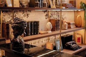 Hotel Kyriad Paris 10 Canal Saint Martin