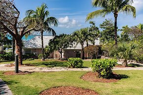 Romora Bay Resort & Marina