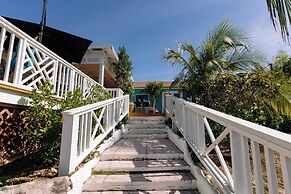 Romora Bay Resort & Marina