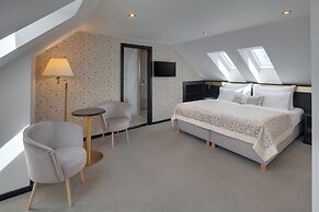 Hotel Savoy