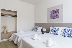 Paradise Art Hotel