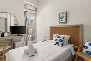 Paradise Art Hotel