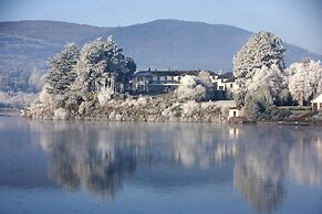 The Lakeside Hotel & Leisure Centre
