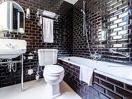 Hotel des Colonies Brussels by Mercure
