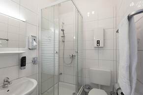 TRIP INN Hotel Schumann