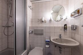 TRIP INN Hotel Schumann