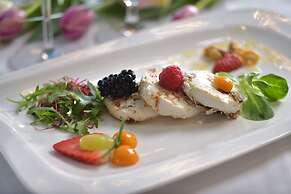 TOP HOTEL Praha & Conference Centre