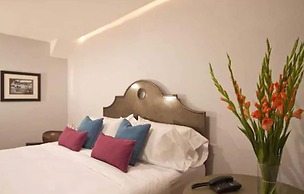 Alta Las Palomas Hotel