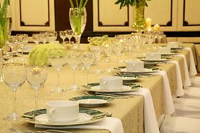Camino Real Hotel
