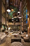 Camino Real Hotel