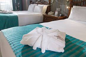Camino Real Hotel