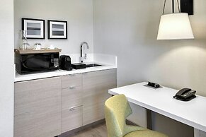 The Insignia Hotel, Sarnia, a Tribute Portfolio Hotel