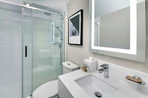 The Insignia Hotel, Sarnia, a Tribute Portfolio Hotel