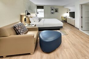 The Insignia Hotel, Sarnia, a Tribute Portfolio Hotel