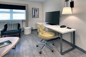 The Insignia Hotel, Sarnia, a Tribute Portfolio Hotel