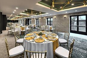 The Insignia Hotel, Sarnia, a Tribute Portfolio Hotel