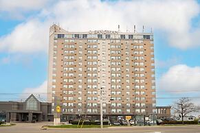 Sandman Signature Mississauga Hotel