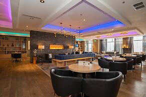 Sandman Signature Mississauga Hotel