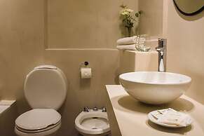 1253 Recoleta Small Hotel