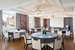 Sina Bernini Bristol, Autograph Collection