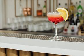 Sina Bernini Bristol, Autograph Collection