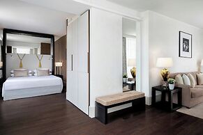 Sina Bernini Bristol, Autograph Collection