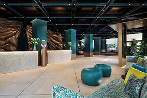 Sina Bernini Bristol, Autograph Collection