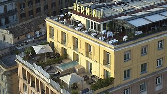 Sina Bernini Bristol, Autograph Collection