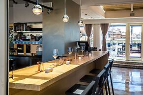 Sina Bernini Bristol, Autograph Collection