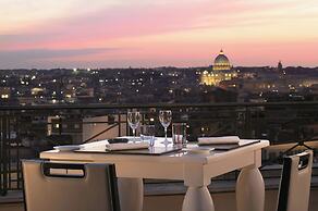 Sina Bernini Bristol, Autograph Collection