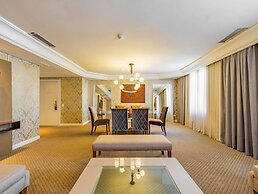 Grand Mercure Curitiba Rayon