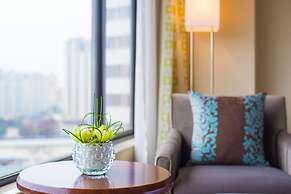 Hua Ting Hotel & Towers