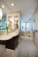 Hua Ting Hotel & Towers