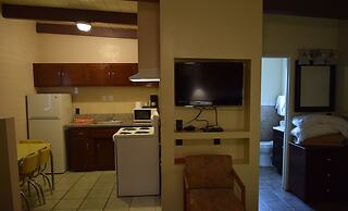 Stanlunds Inn And Suites