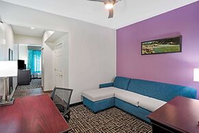 La Quinta Inn & Suites by Wyndham Cookeville