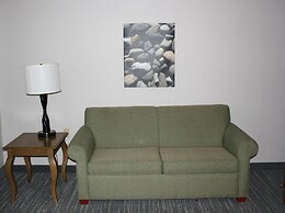 Country Inn & Suites by Radisson, Salina, KS