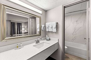 Days Inn by Wyndham Clayton