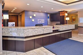 Holiday Inn Express & Suites Topeka West I-70 Wanamaker, an IHG Hotel