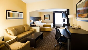 Holiday Inn Express & Suites Topeka West I-70 Wanamaker by IHG