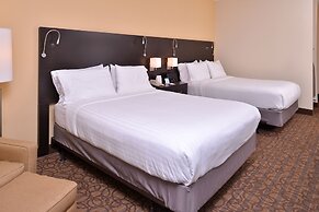 Holiday Inn Express & Suites Topeka West I-70 Wanamaker by IHG