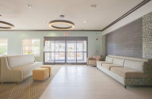 Holiday Inn & Suites Spring- The Woodlands Area, an IHG Hotel