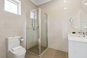 Comfort Hotel Dandenong