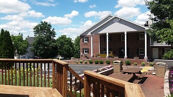 Inn at Cemetery Hill