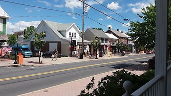 Inn at Cemetery Hill