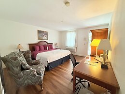 Inn at Cemetery Hill