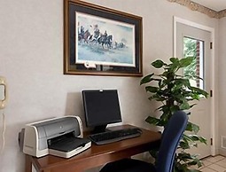 Inn at Cemetery Hill