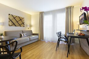 Citadines Tour Eiffel Paris